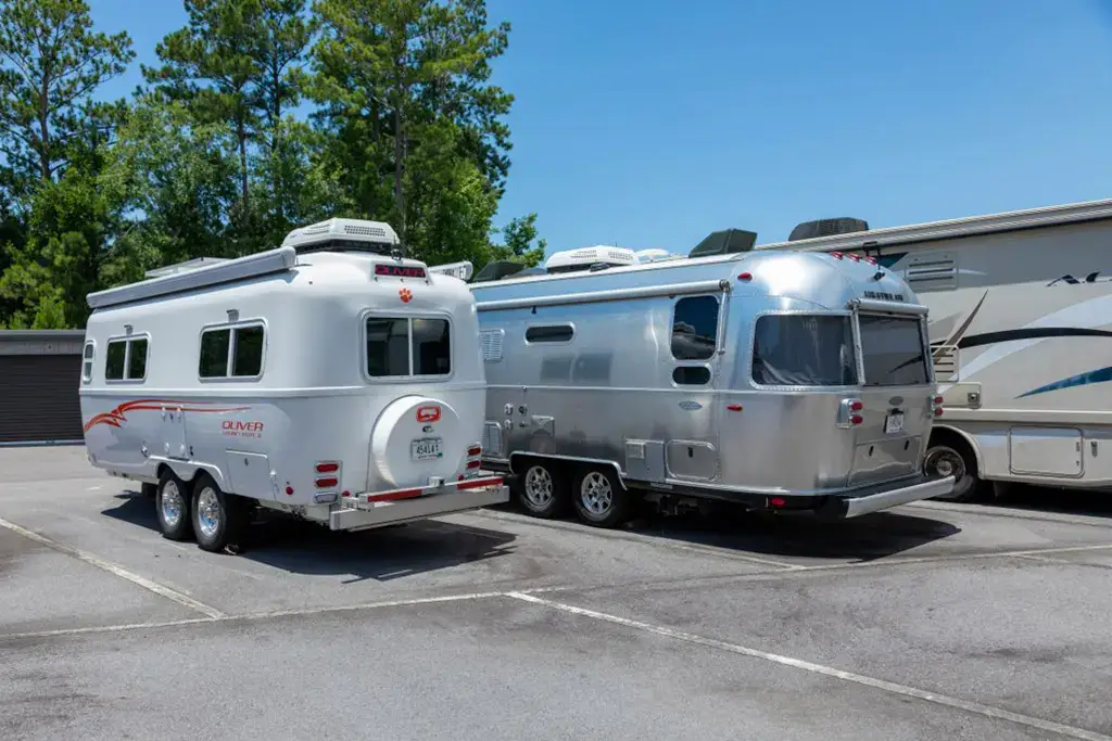 View RV & Boat Storage 3